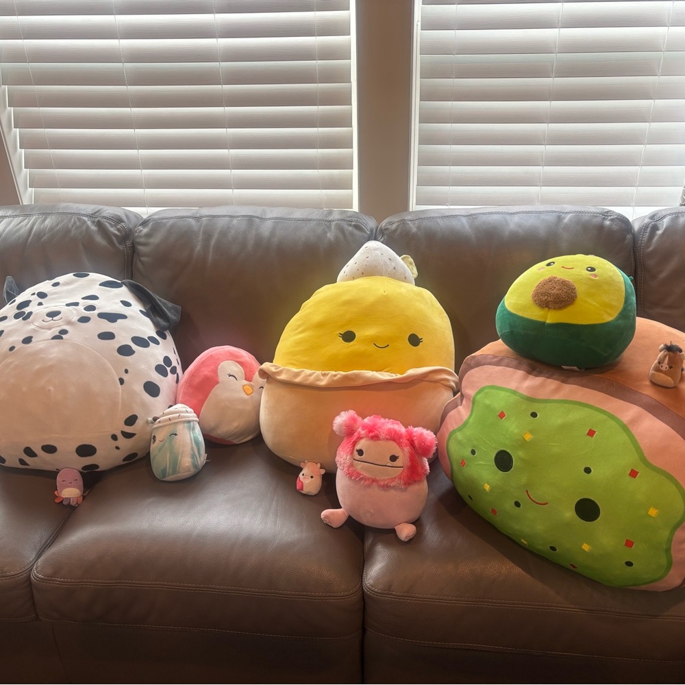 Squishmallows Plush Set - Black, White, Pink, Yellow, Green